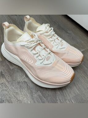 APL Streamline Women’s Pink Athletic Sneakers